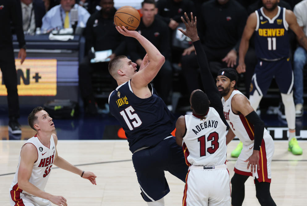 Jimmy Butler führt Miami Heat erneut ins Finale